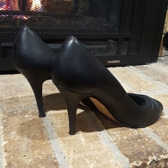 Brooks Brothers | Peep Toe Leather Heel - Picture 7 of 7